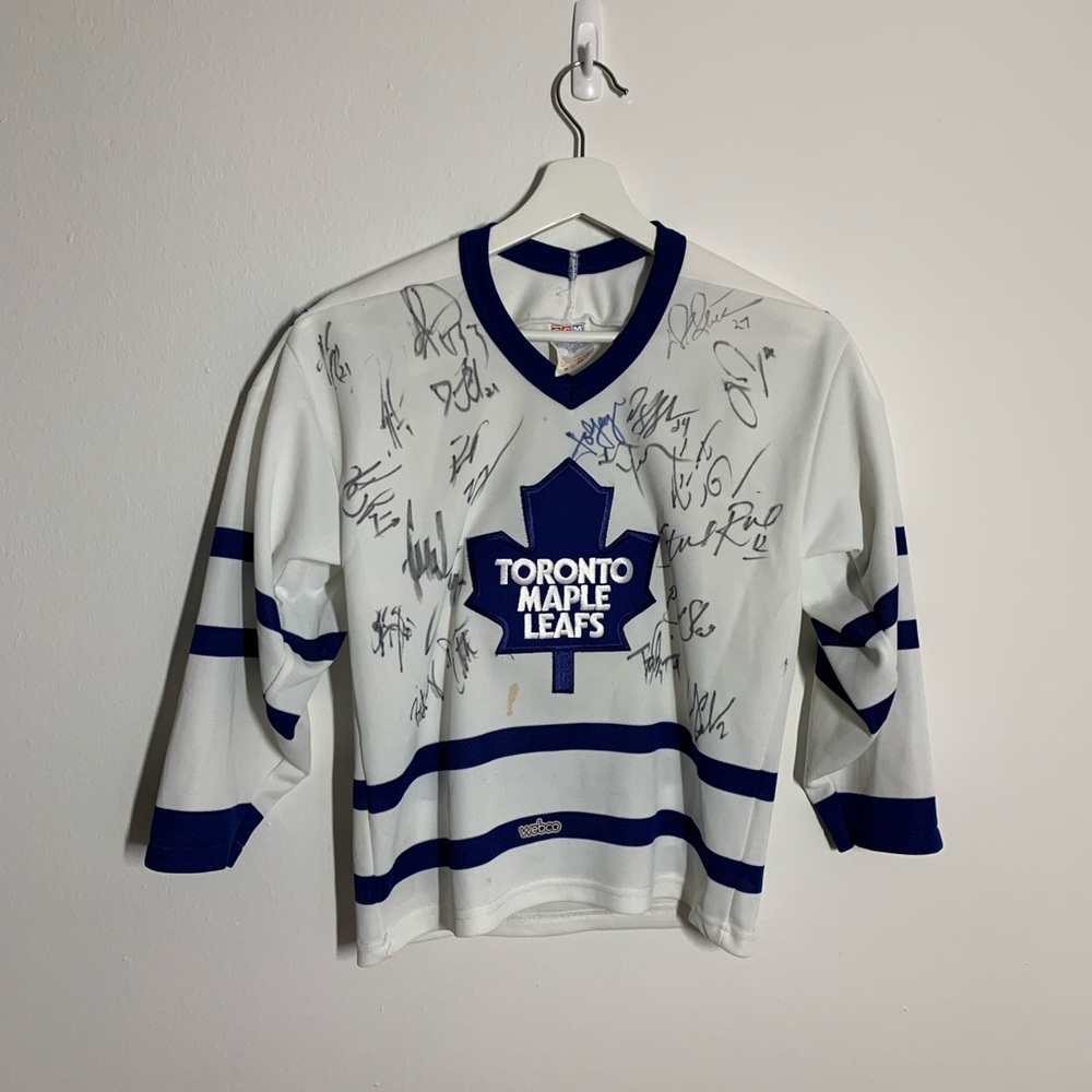 Vintage Autographed Toronto Maple Leafs jersey